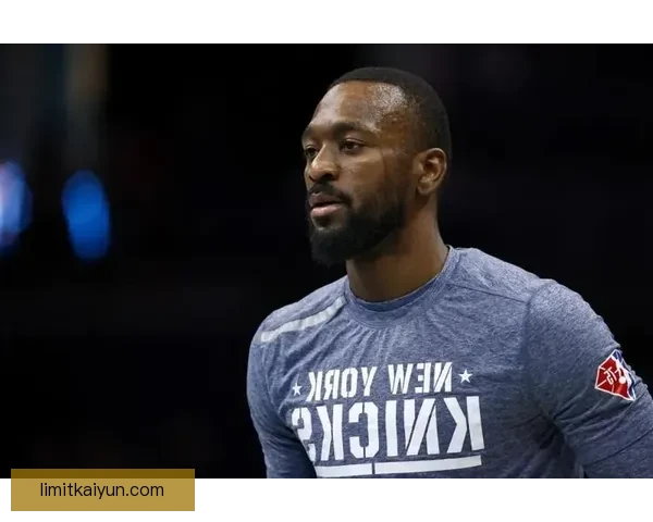 沃克在本赛季表现稳健，成为球队后防线的重要支柱