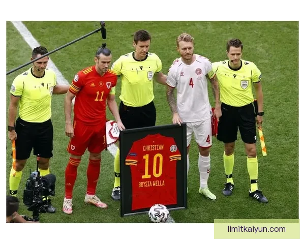 丹麦国家队红白配色球衣亮相，主场战袍延续经典设计计